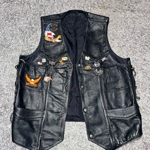 Harley Davidson Black Leather Vest with Patches vintage